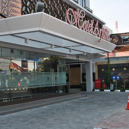 Hotel Arjuna Yogyakarta Exterior foto