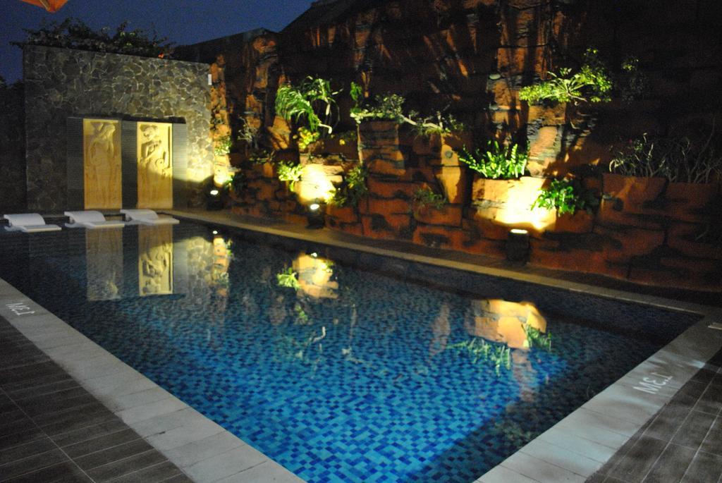 Hotel Arjuna Yogyakarta Exterior foto
